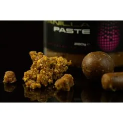 STICKY BAITS Manilla Paste -Cortland Winkel sticky baits manilla paste mpas boilie dips en liquids 2