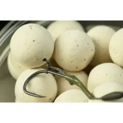 STICKY BAITS Manilla White Ones Wafters 16mm -Cortland Winkel sticky baits manilla white ones wafters 16mm mww16 hookbaits 2