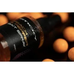 STICKY BAITS Peach & Pepper Bait Spray 9 STICKY BAITS Peach & Pepper Bait Spray -Cortland Winkel sticky baits peach pepper bait spray pepbs boilie dips en liquids 3